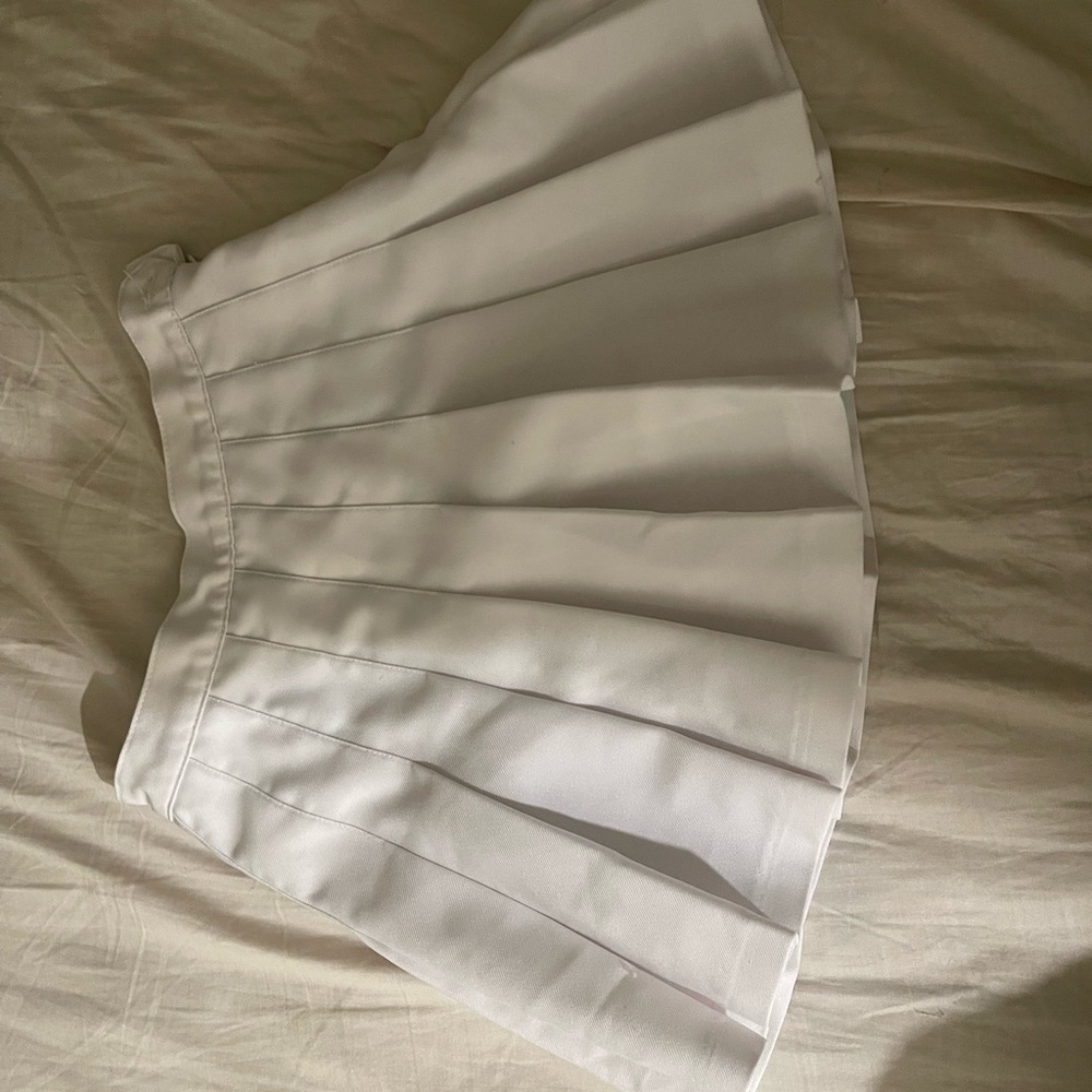 American Apparel White tennis Skirt